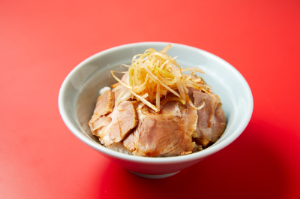 名物 へたれ丼